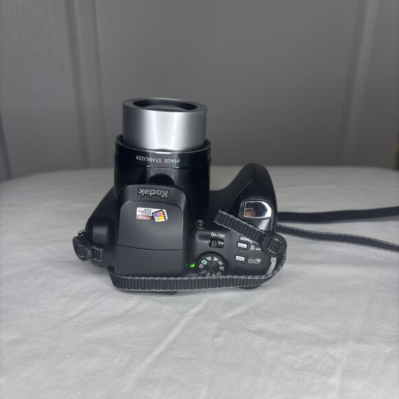 Kodak Easyshare Z712 IS Black 12x Optical Zoom 7.1 MP Digital Camera Y2K W/SD - Picture 7 of 16